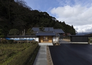 神名火山の古民家